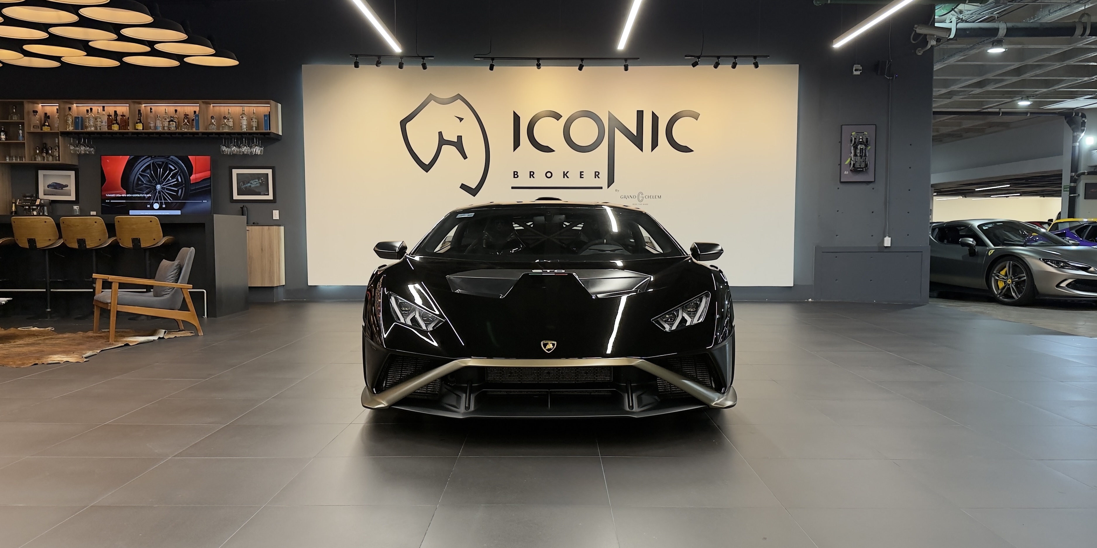 Lamborghini Huracan STO