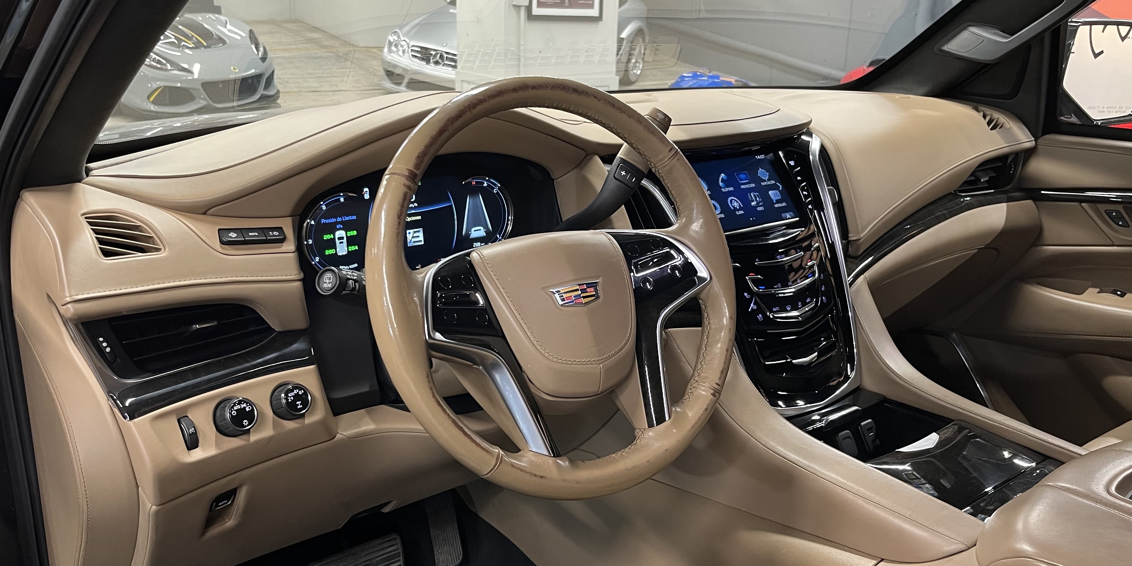 Cadillac Escalade