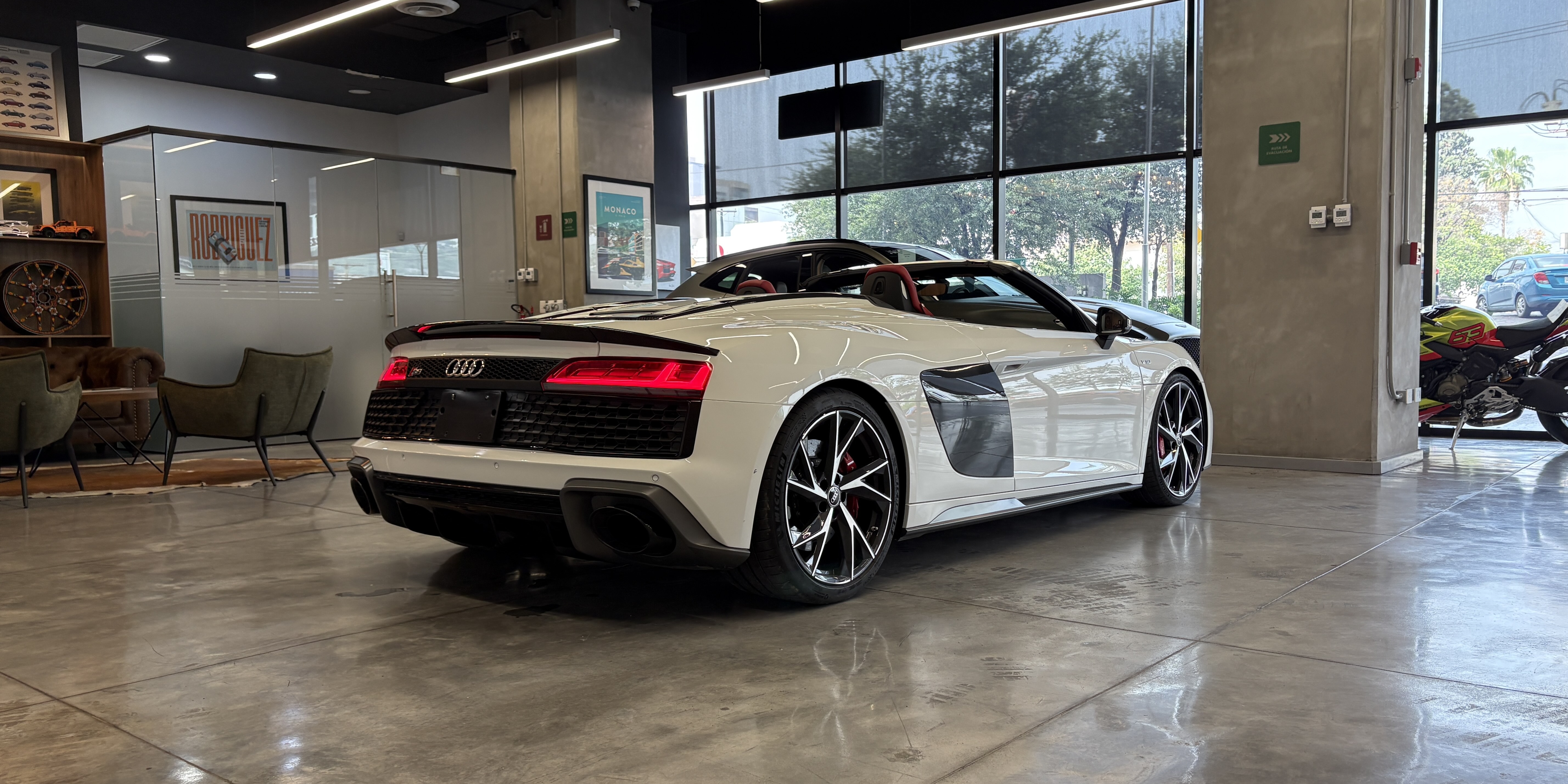 Audi R8 Spyder V10 Performance