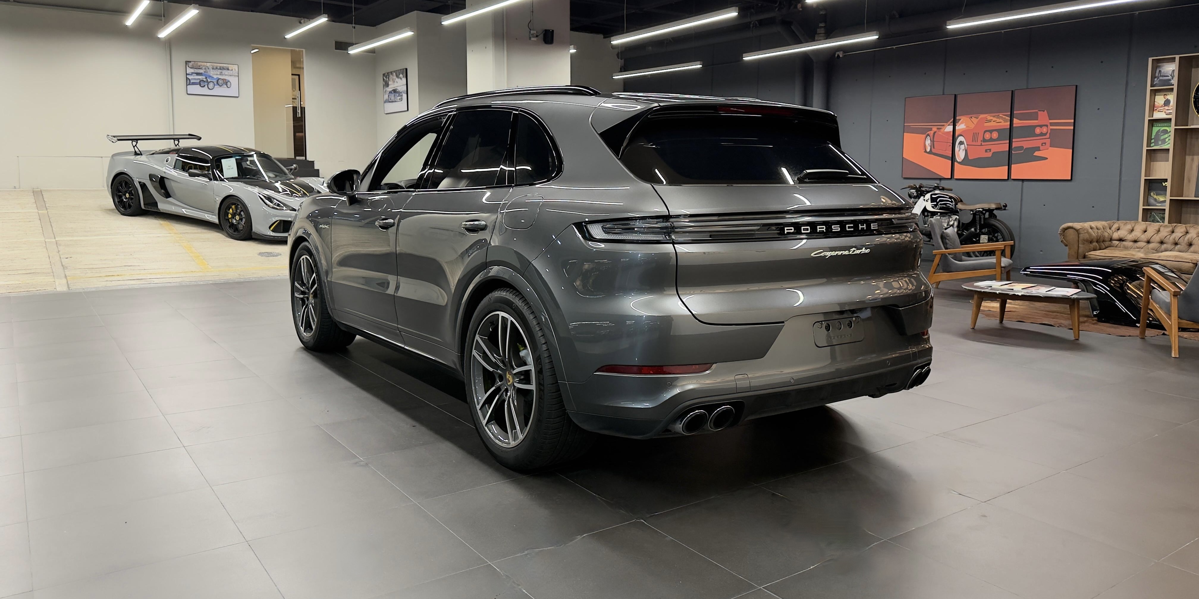 Porsche Cayenne Turbo E-Hybrid