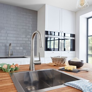 PACE Supply | Zedra Pull-Down Kitchen Faucet, ADA, Deck Mount, 1