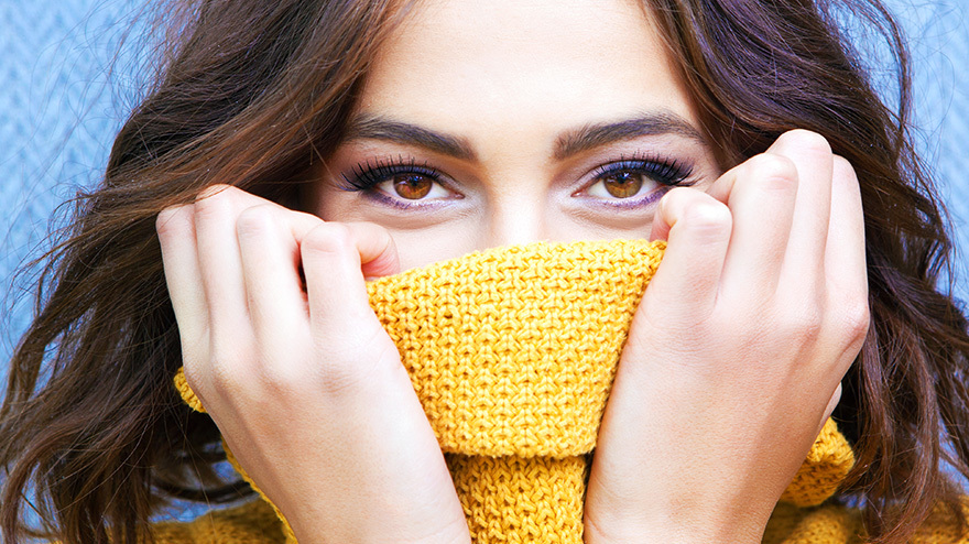 Female Yellow Sweater 16 9