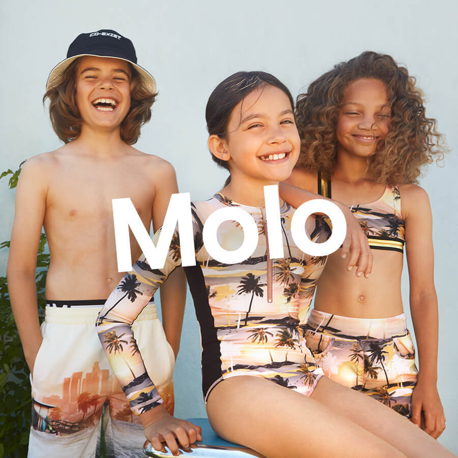 Molo Brand Badge