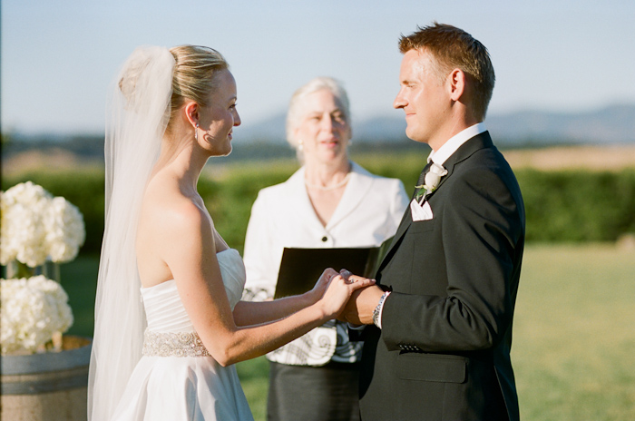 erinheartscourt-julie-scott-blog043 carneros inn wedding