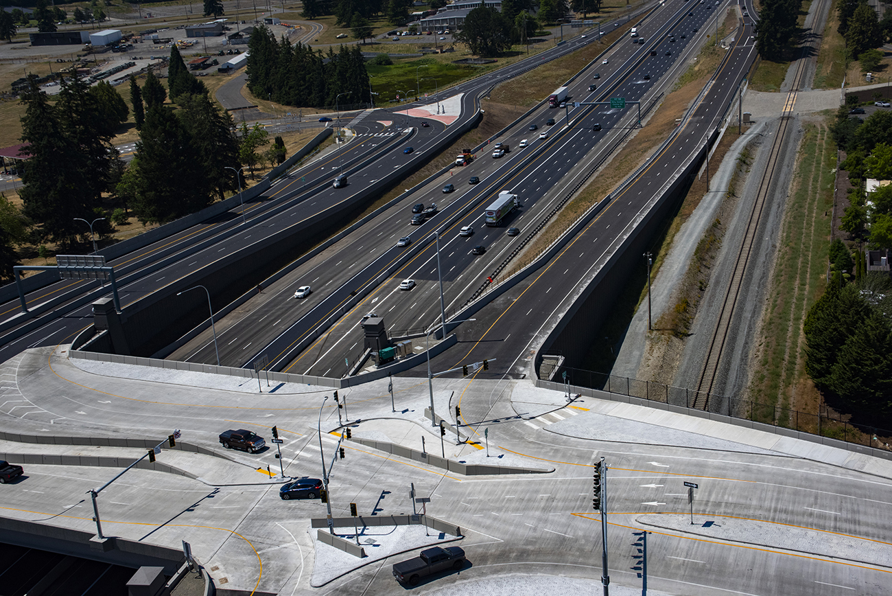 A closer look at a new diverging diamond interchange in DuPont.