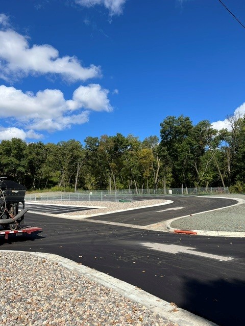 New Parking lot entry at Braemar Dome