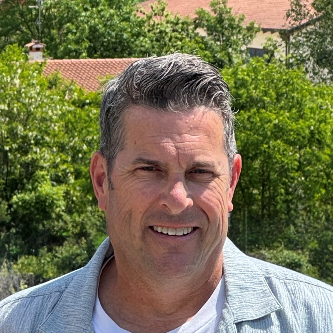 Team member, Damon Thomas