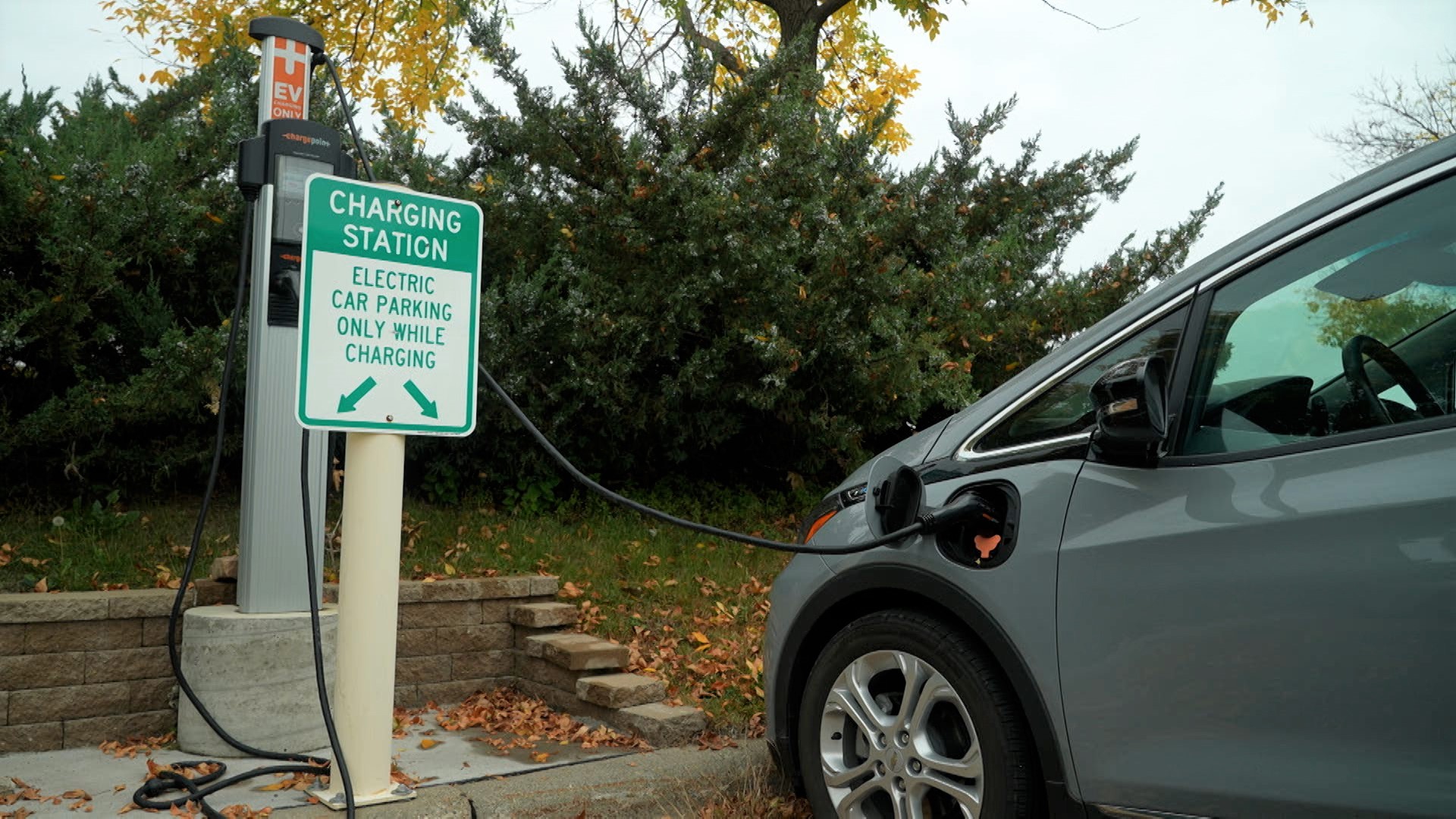 Bloomington Electric Vehicle (EV) Infrastructure Plan Let's Talk