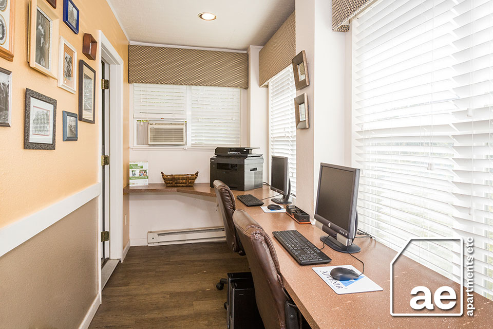 Cheyenne Crossing Colorado Springs, CO Apartments ETC