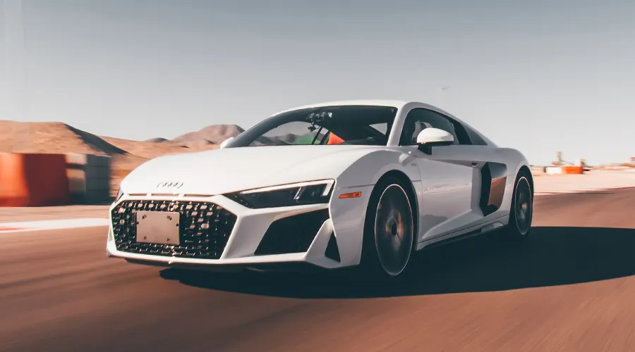 Audi R8 V10