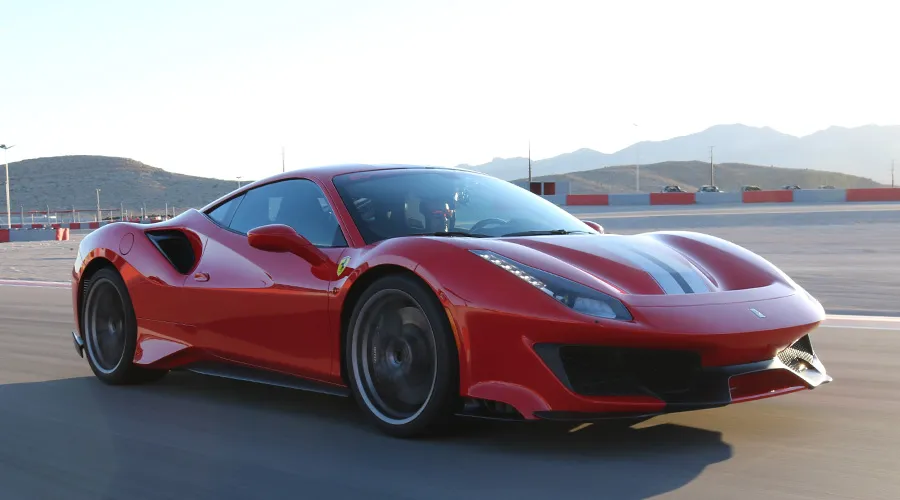 Ferrari 488 Pista