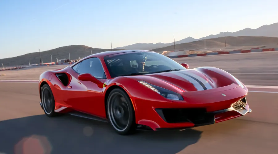 Ferrari 488 Pista