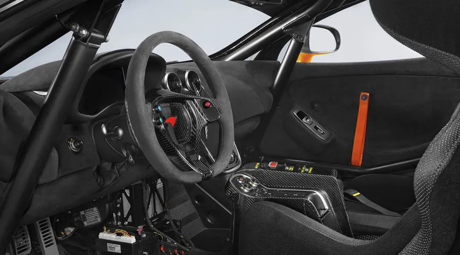 McLaren 570 GT4