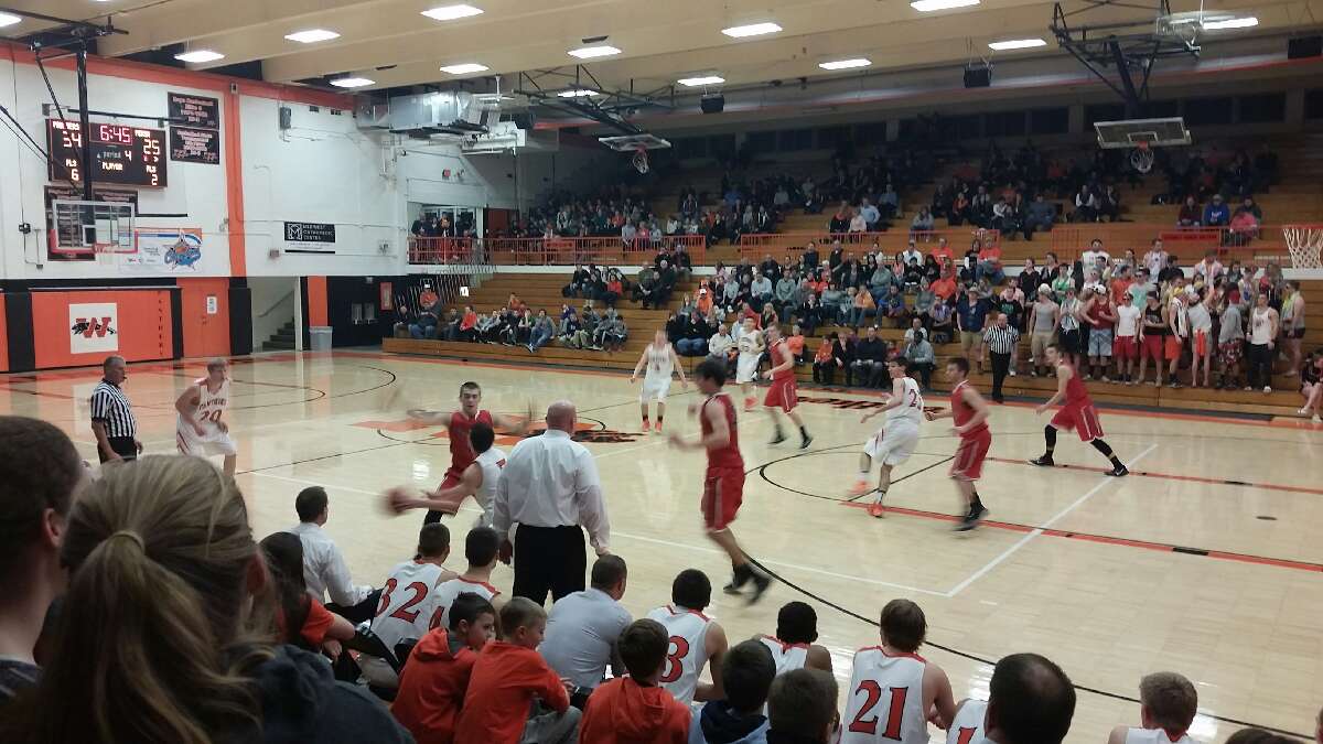 The Washington Panthers defeat the Pekin Dragons 46 to 35 ScoreStream