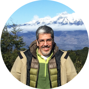 Jorge León C.
