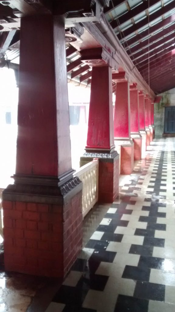 Pillars inside the Madikeri fort complex