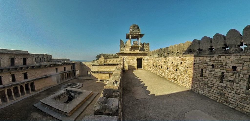 Chanderi Fort Palace