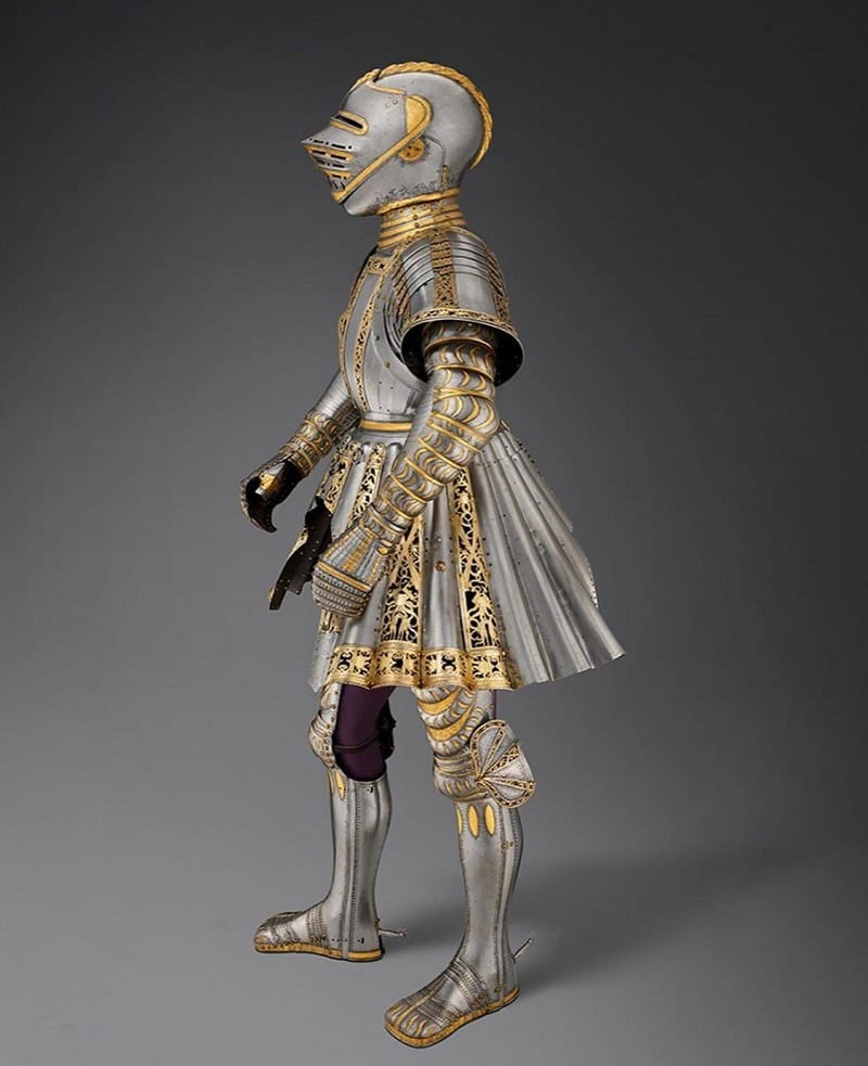 1512 child's armor photo