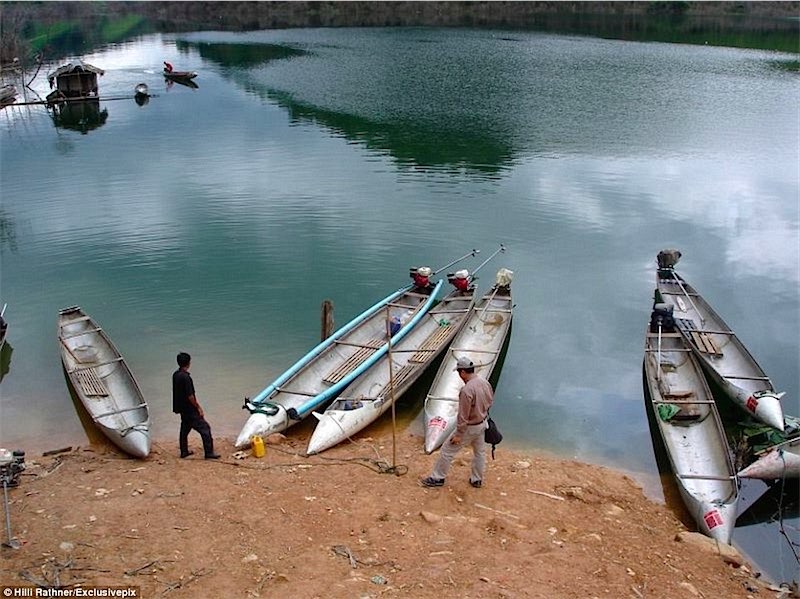 Airplane fuel tanks turned into Vietnamese boats