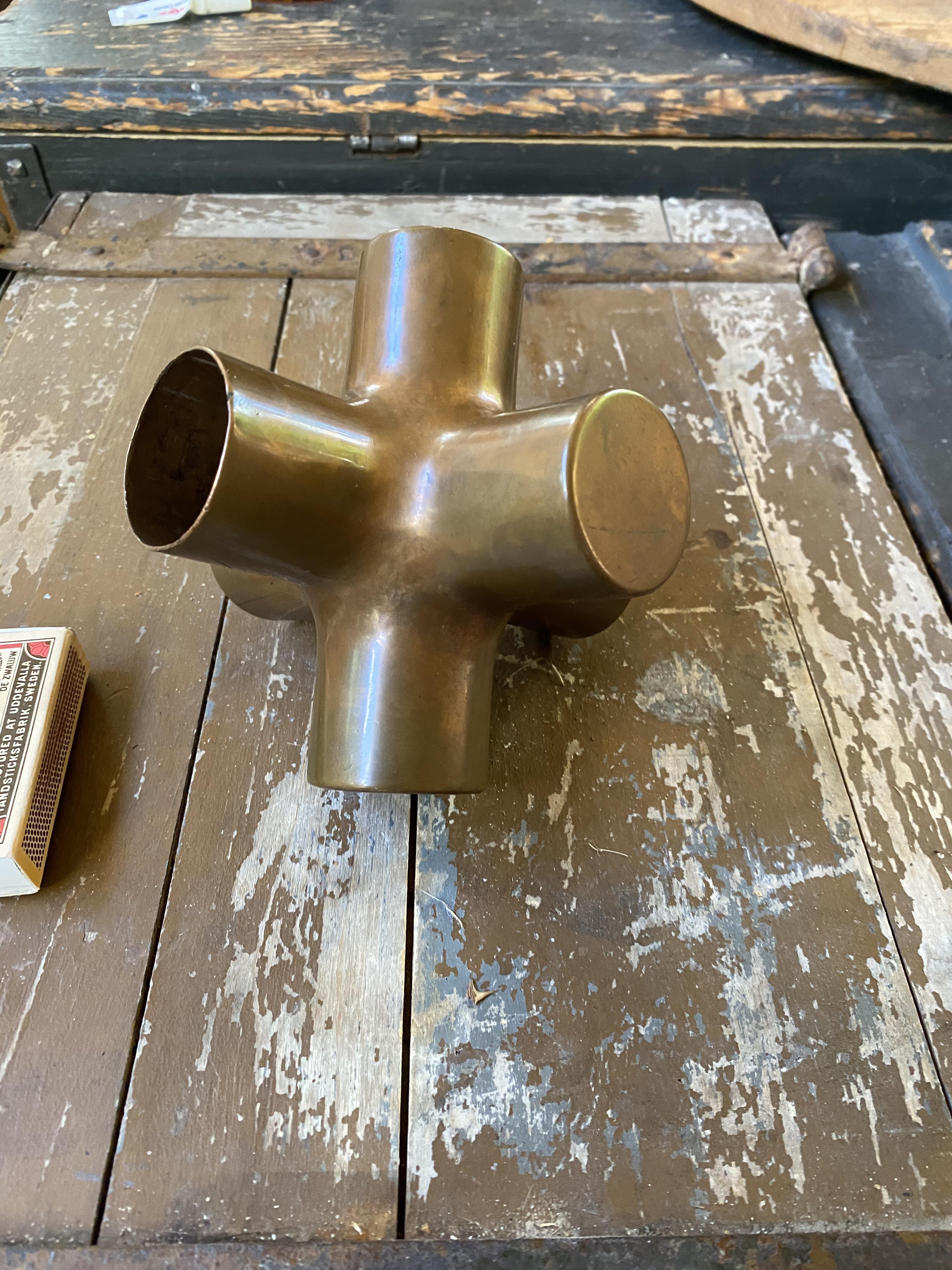 Sixway copper pipe joint photo