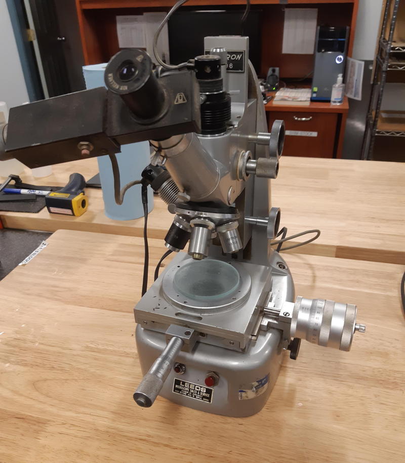1960 Leeds toolmaker's microscope photo