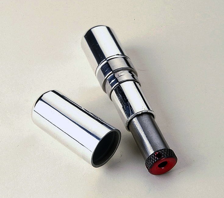 Lipstick pistol photo