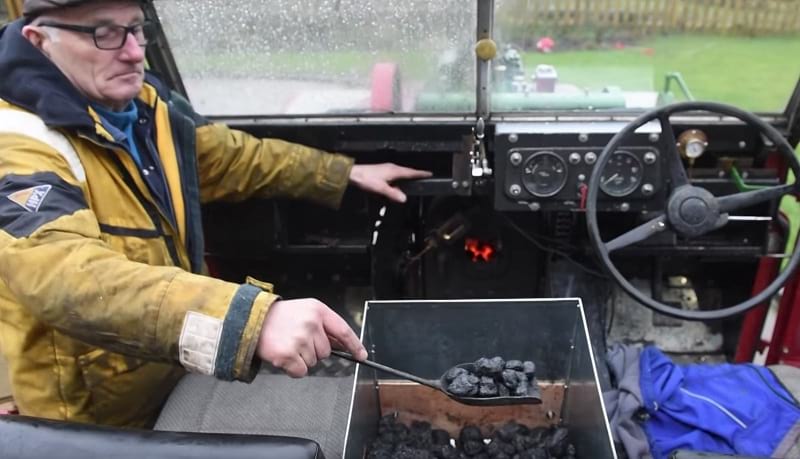 Steam-powered Land Rover - photos and videos - HomemadeTools.net