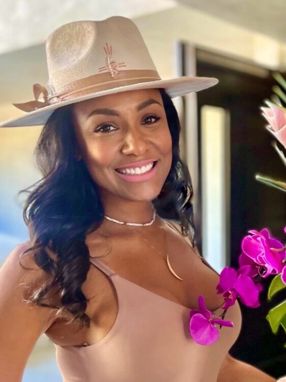 Violet Simpson Photo