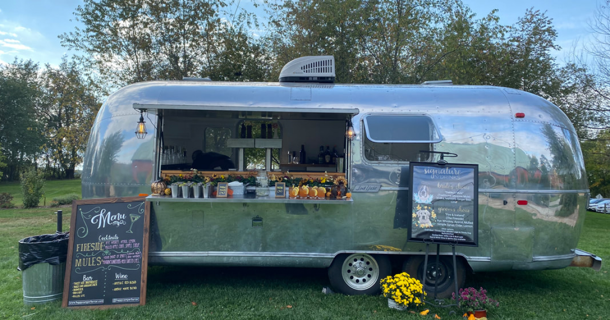 Why a Mobile Cannabis Bar is the Hottest Trend for Weddings and Events