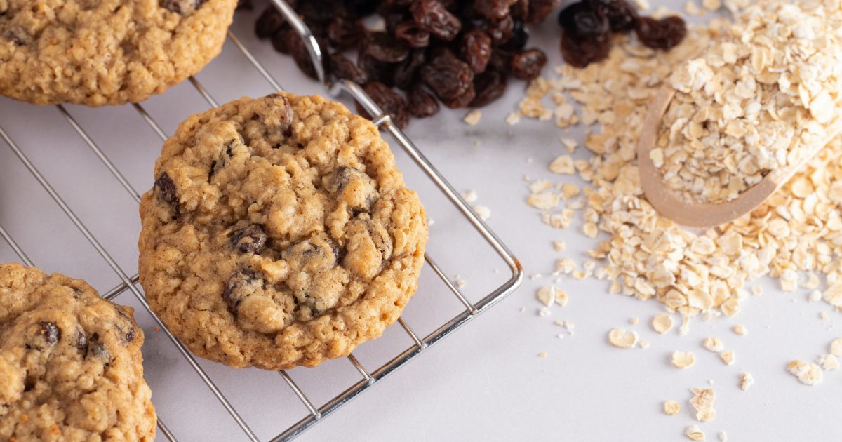 Cannabisinfused Recipe Oatmeal Raisin Cookies Hopegrown