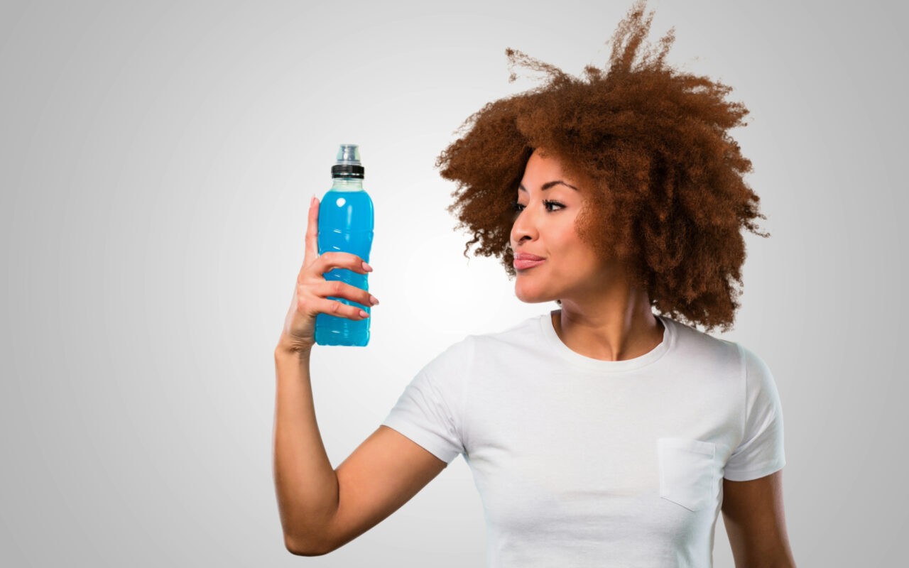 The Healthiest Sports Drinks: What to Look For + Top Natural Picks