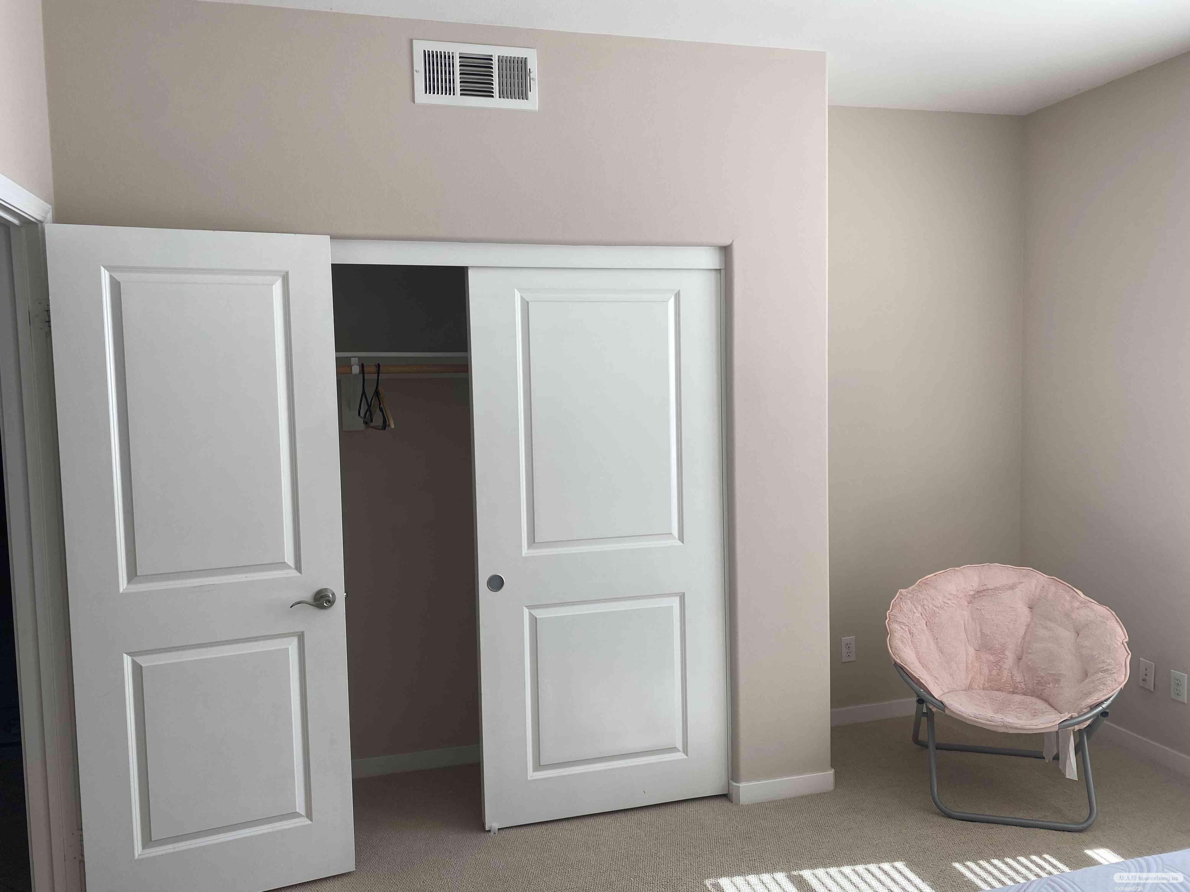 Azusa rosedale小区 一楼主卧室出租,自带独立卫生间北美租房北美华人租房美国租房房屋信息租房