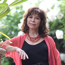 Isabel Allende - Press photos