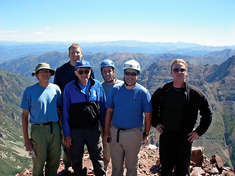 77_groupsummit.jpg