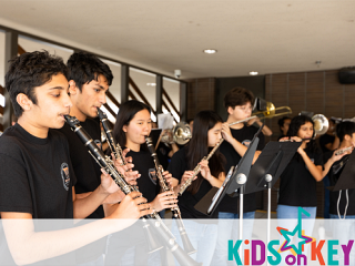 Kmfa kids on key 320x240