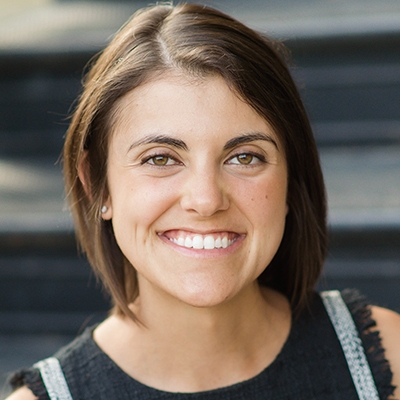Elizabeth Anthony Headshot