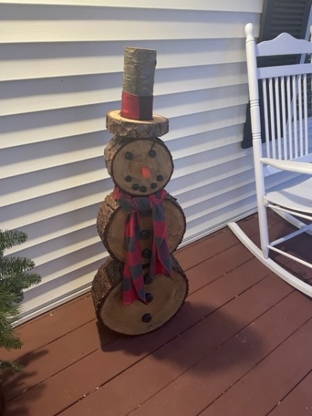 Jessie's dad made this snowman for us.