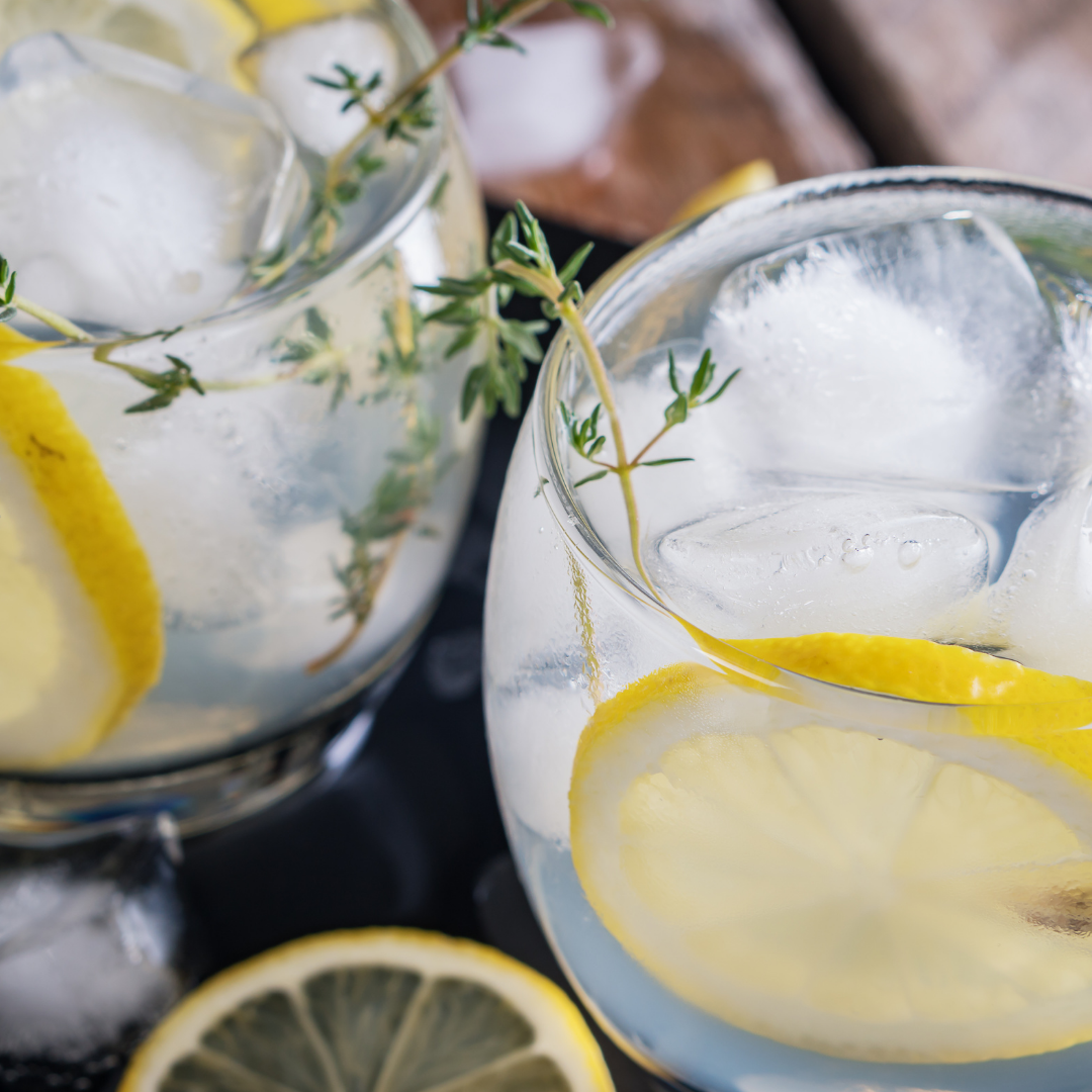 Gin: Três receitas para fazer em casa.