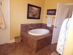 Soaker tub