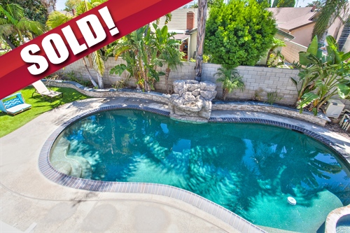 100 South Royal Place,  Anaheim, CA