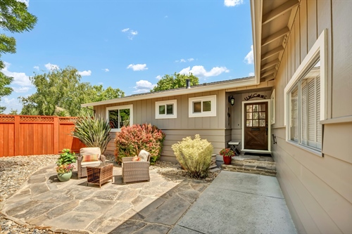 3042 Donna Drive,  Napa, CA 94558
