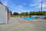 39-Oaktree Vineyard Amenities - 06