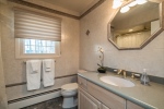 Main Bath 