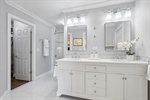En suite bath