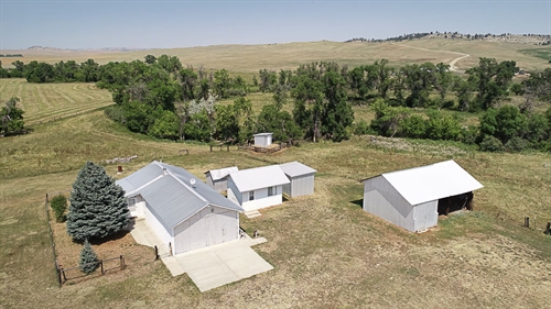 3369 Reno Creek Road,  Garryowen, MT 59031