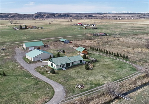 18 Sunbird Lane,  Park City, MT 59063