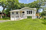 637 Banbury,  Mundelein, IL 60060