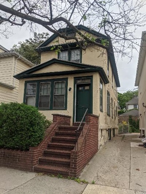 1583 East 16 Street,  Brooklyn, NY 11230