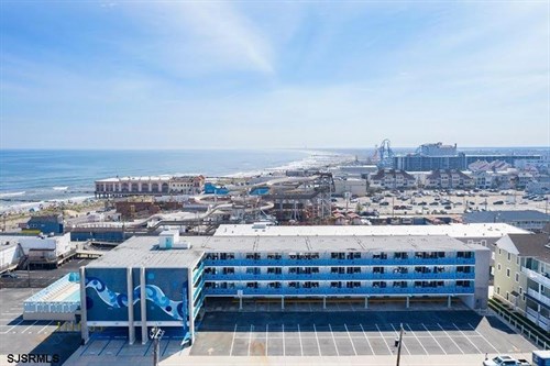 870 E 7th Street #218,  Ocean City, NJ 08226