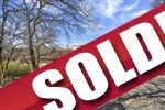 19275 North Shore Court,  Hidden Valley Lake, CA 95467